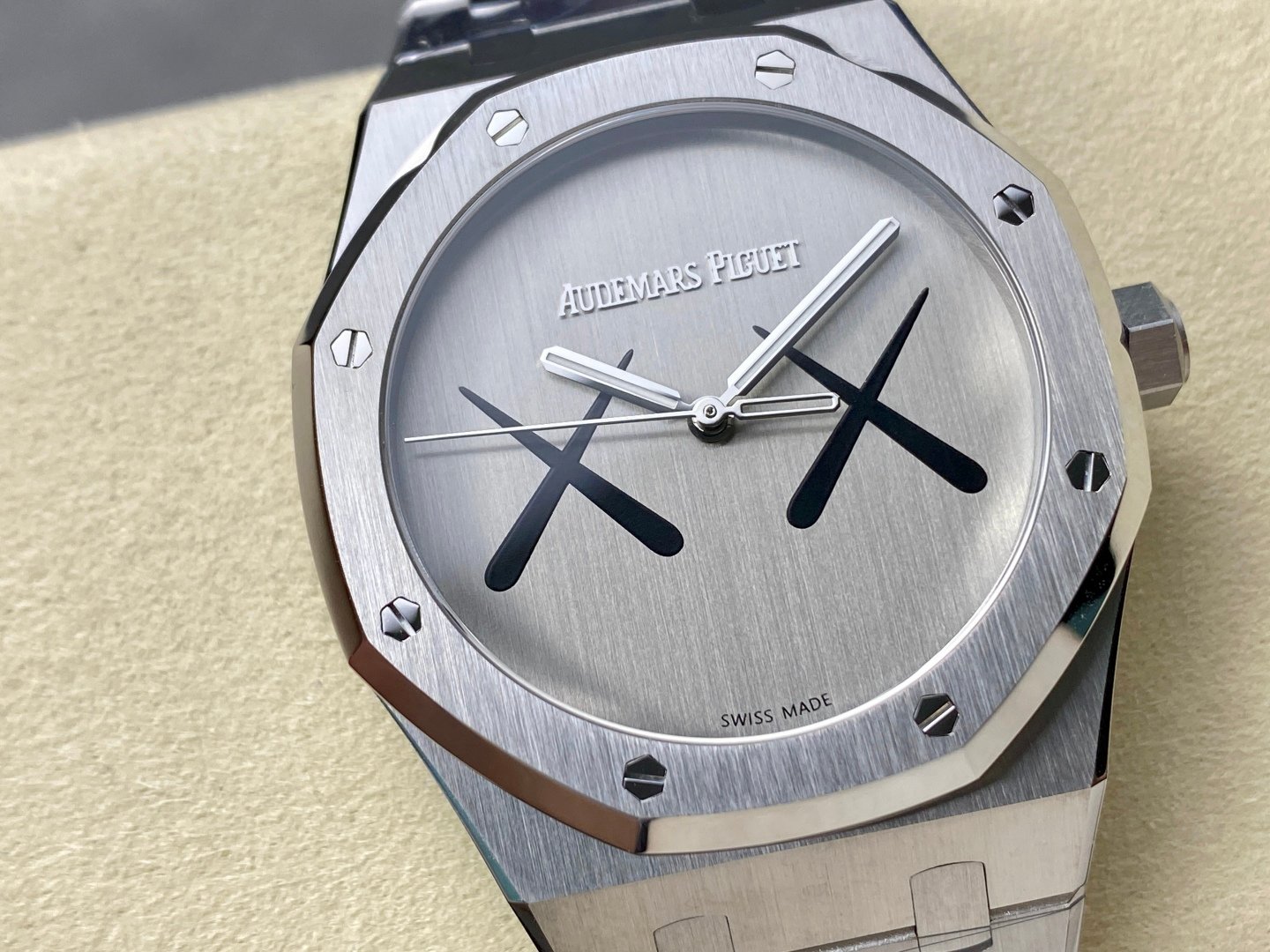 AP RO KAWS 41mm - 图片 3