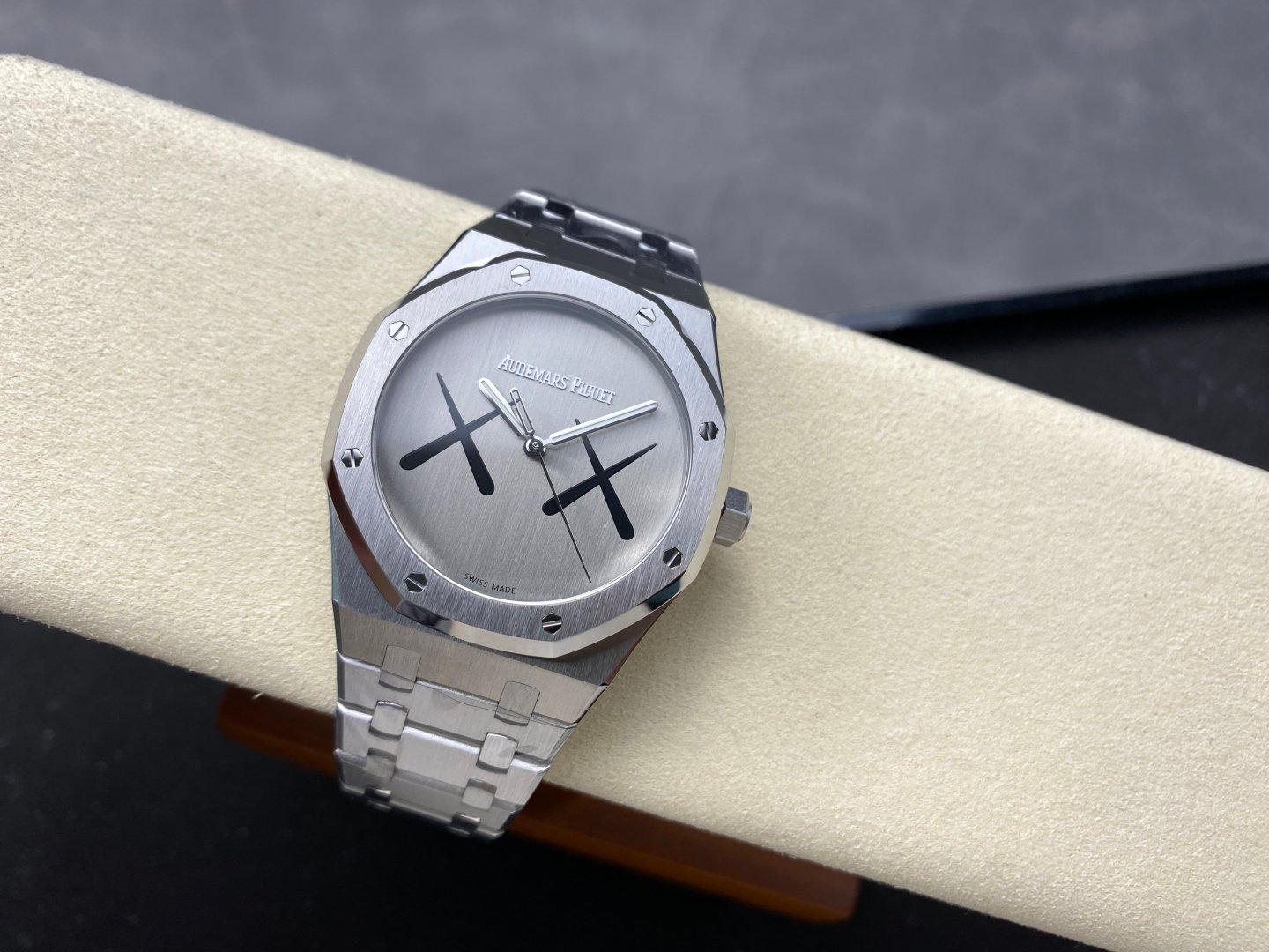 AP RO KAWS 41mm - 图片 5